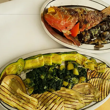 Beach Hotel 3* Drasnice