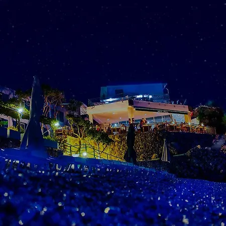 Beach Hotel Hotel