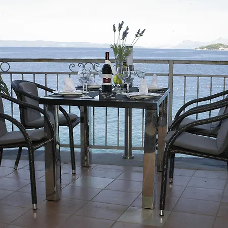 Beach Hotel Ξενοδοχείο