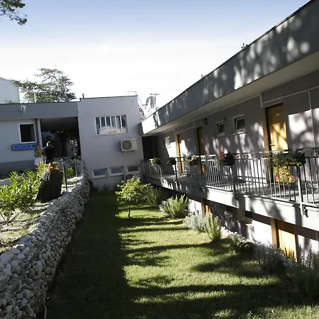 Beach Hotel Hotel