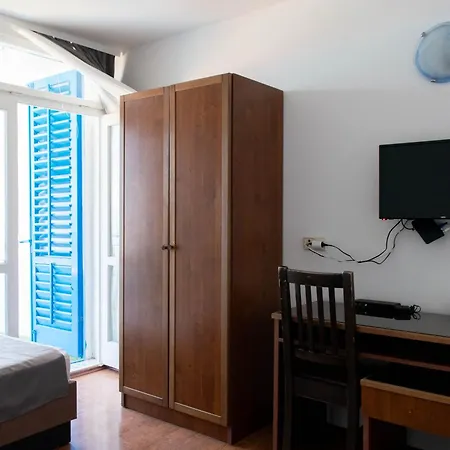 Beach Hotel 3*