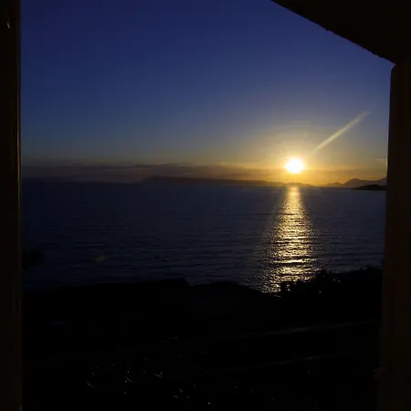 Beach Hotel Hotel 3*