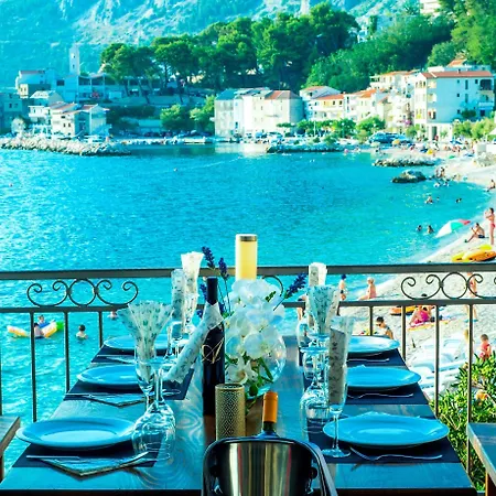 Beach Hotel