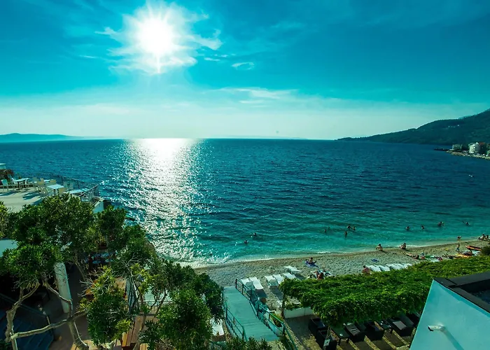 Beach Hotel Hotel